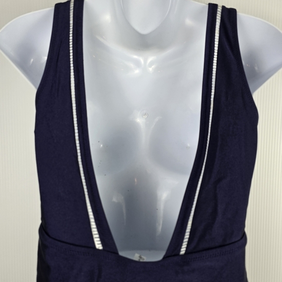 NWT Cupshe Women's One Piece Navy Plunging Neckline And Back White Inlay Small - Picture 7 of 12